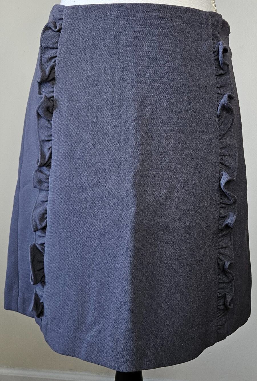 Loft Womens A-Line Skirt Gray Knee Length Side Ruffle Design Casual Lined Size 2